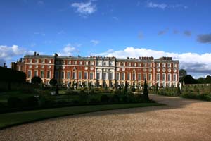 Festive Fayre - Hampton Court