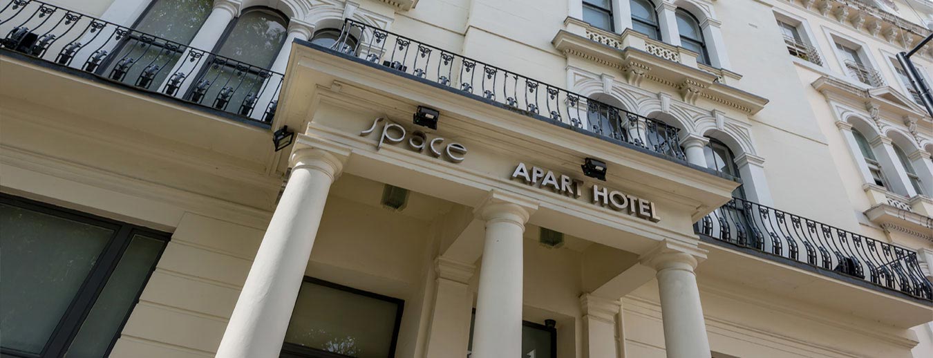 space apart hotel banner